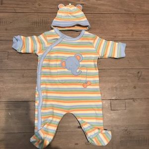 ADORABLE jumper with hat!!